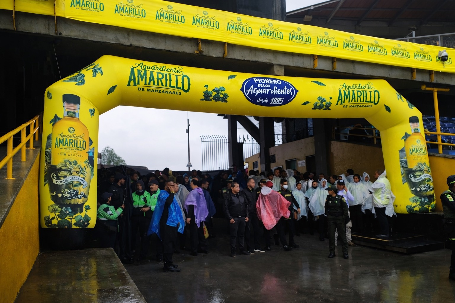 Montaje promocional para evento de marca con estructura de gran impacto