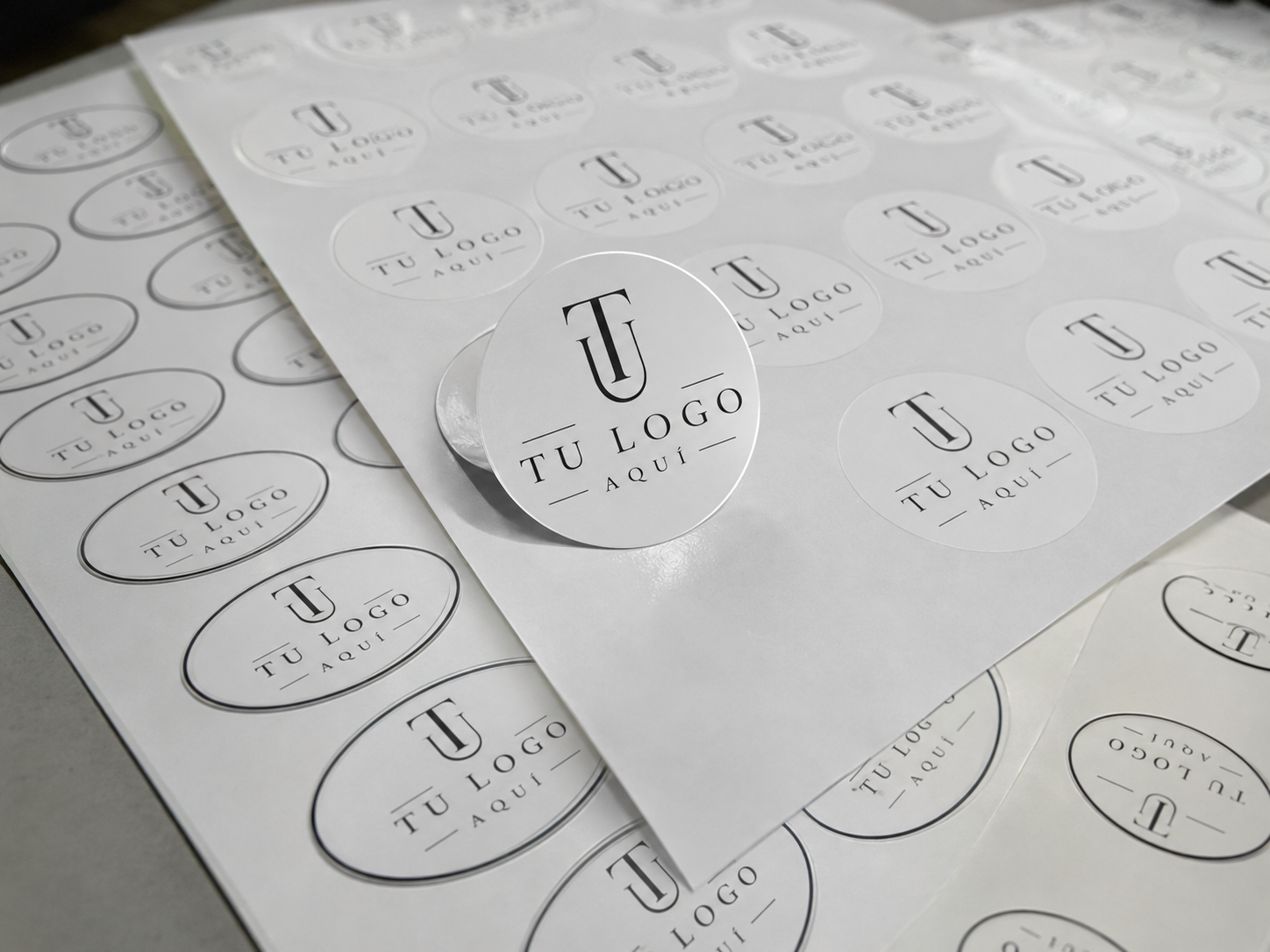 Stickers y calcomanías personalizados para productos, empaques y piezas promocionales